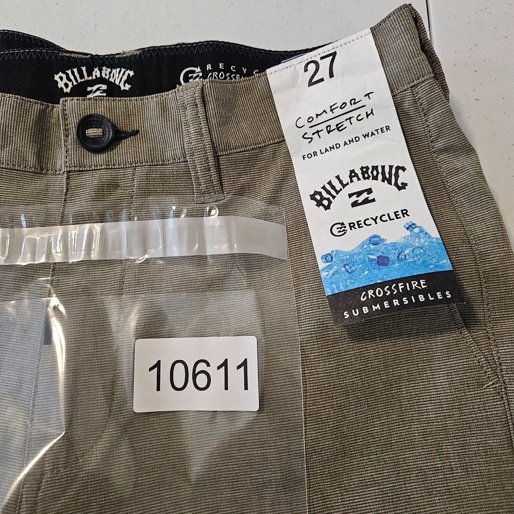 NWT Billabong Boys Shorts 27‎ Crossfire Submersibles Land & Water Stretch Khaki